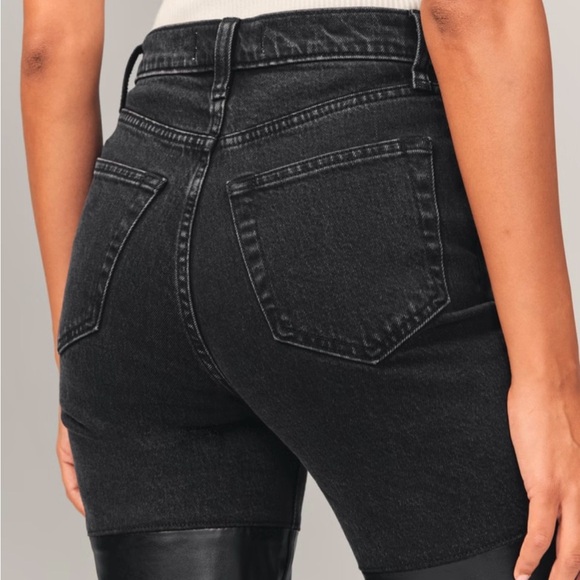 Abercrombie & Fitch Mixed Fabric Ultra High Rise 90s Straight Jean Size 28 / 6 - Picture 3 of 11